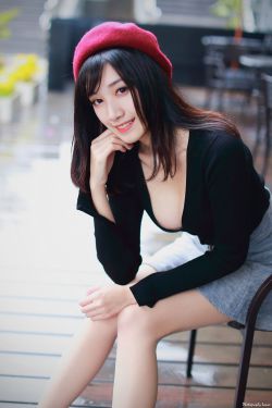 美女家贼